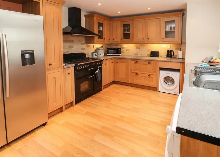 بيت للعطل Bay Tree كيسويك